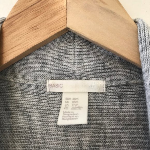 H&M Gray Sleeveless Cardigan Size XS/S - Picture 3 of 5